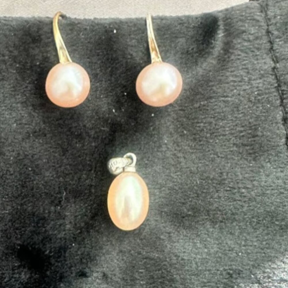 Pink Cultured Freshwater Pearl Set